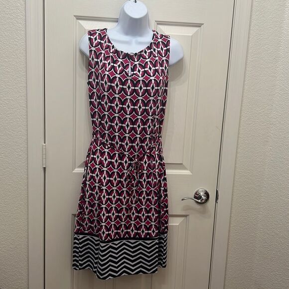 Liz Claiborne Small Scoop Keyhole Neck Short Sleeve Belted Button Back Closure - Picture 1 of 13
